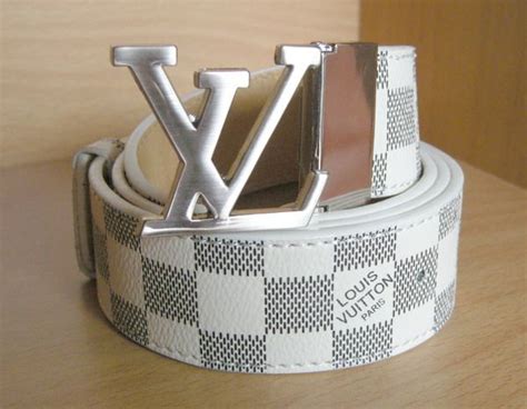 white Louis Vuitton belt men